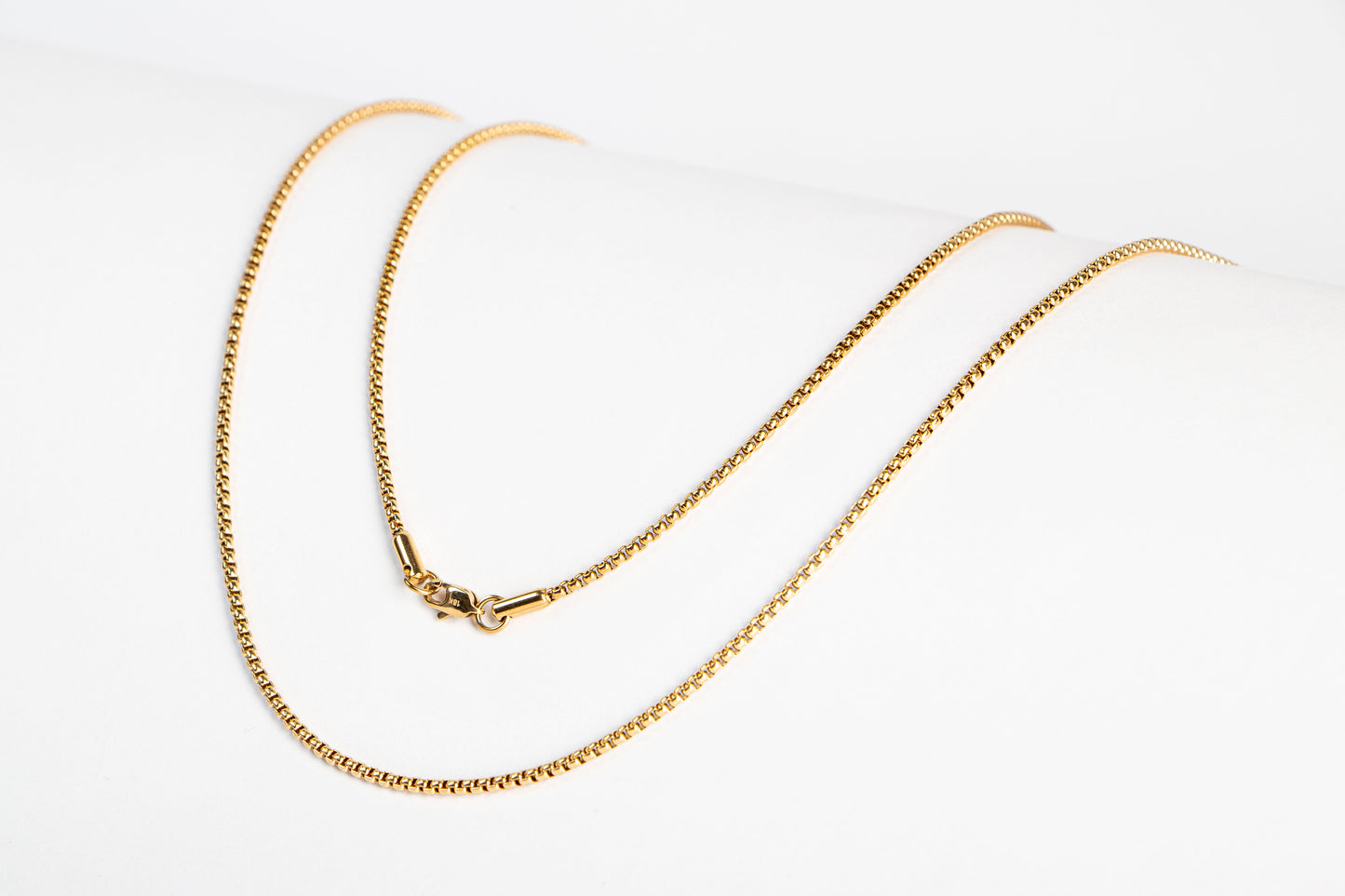 Cadena Tejido Venenciano Mujer